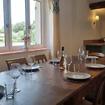 Maison *