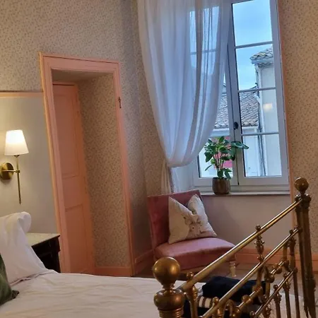 Maison *