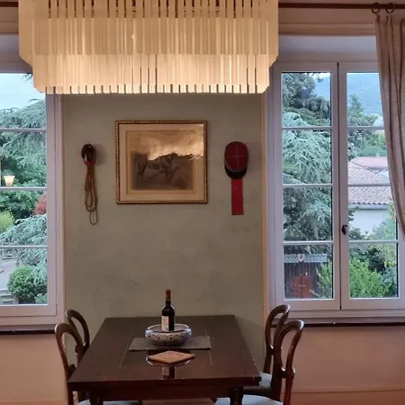 Maison *