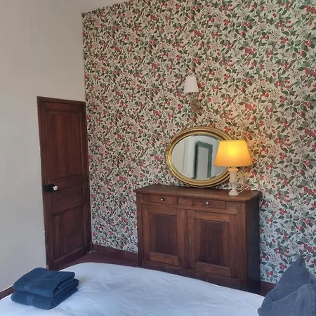 Maison *